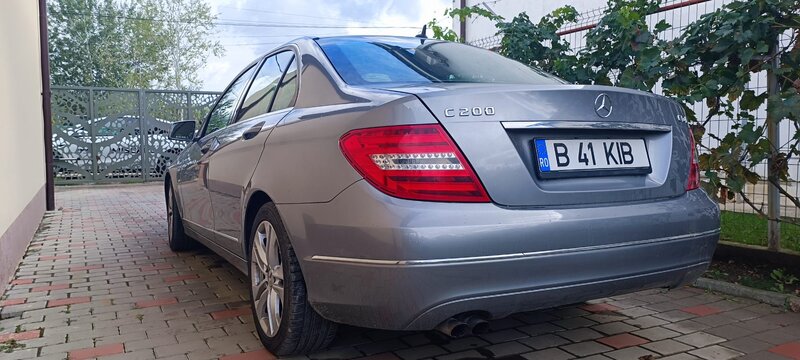 Mercedes-Benz C 200